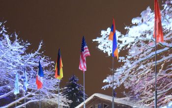 Зима Ночь Флаги